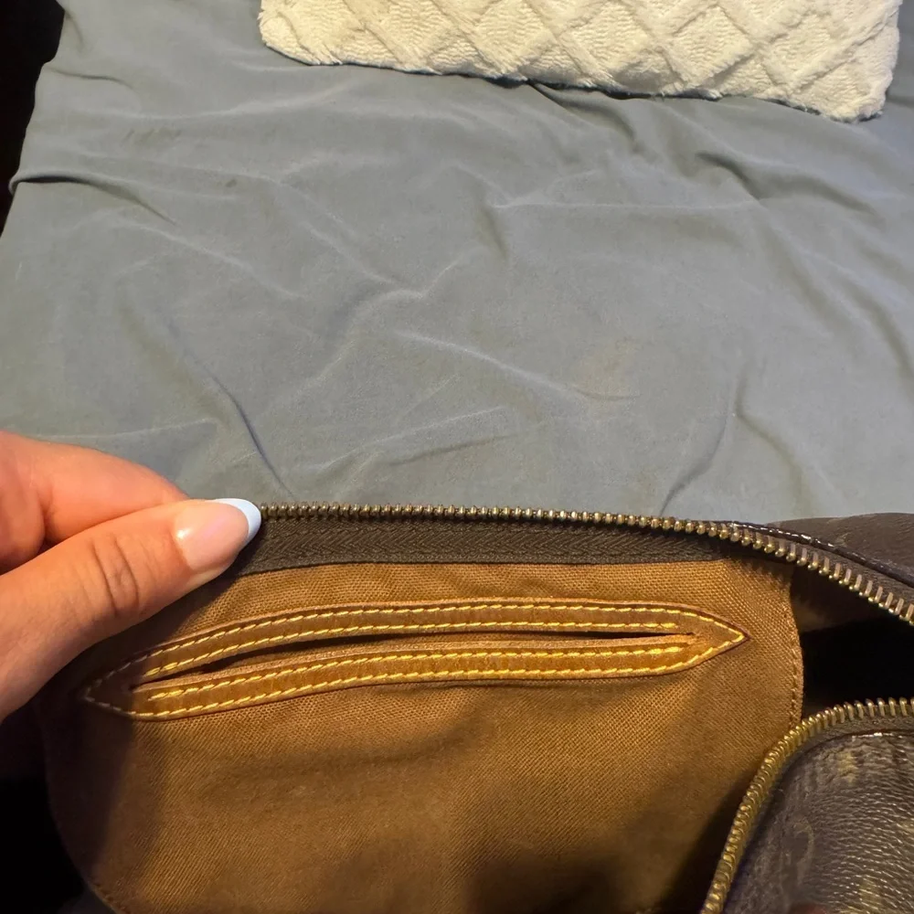 Vintage Louis Vuitton Monogram Speedy - Picture 4 of 4